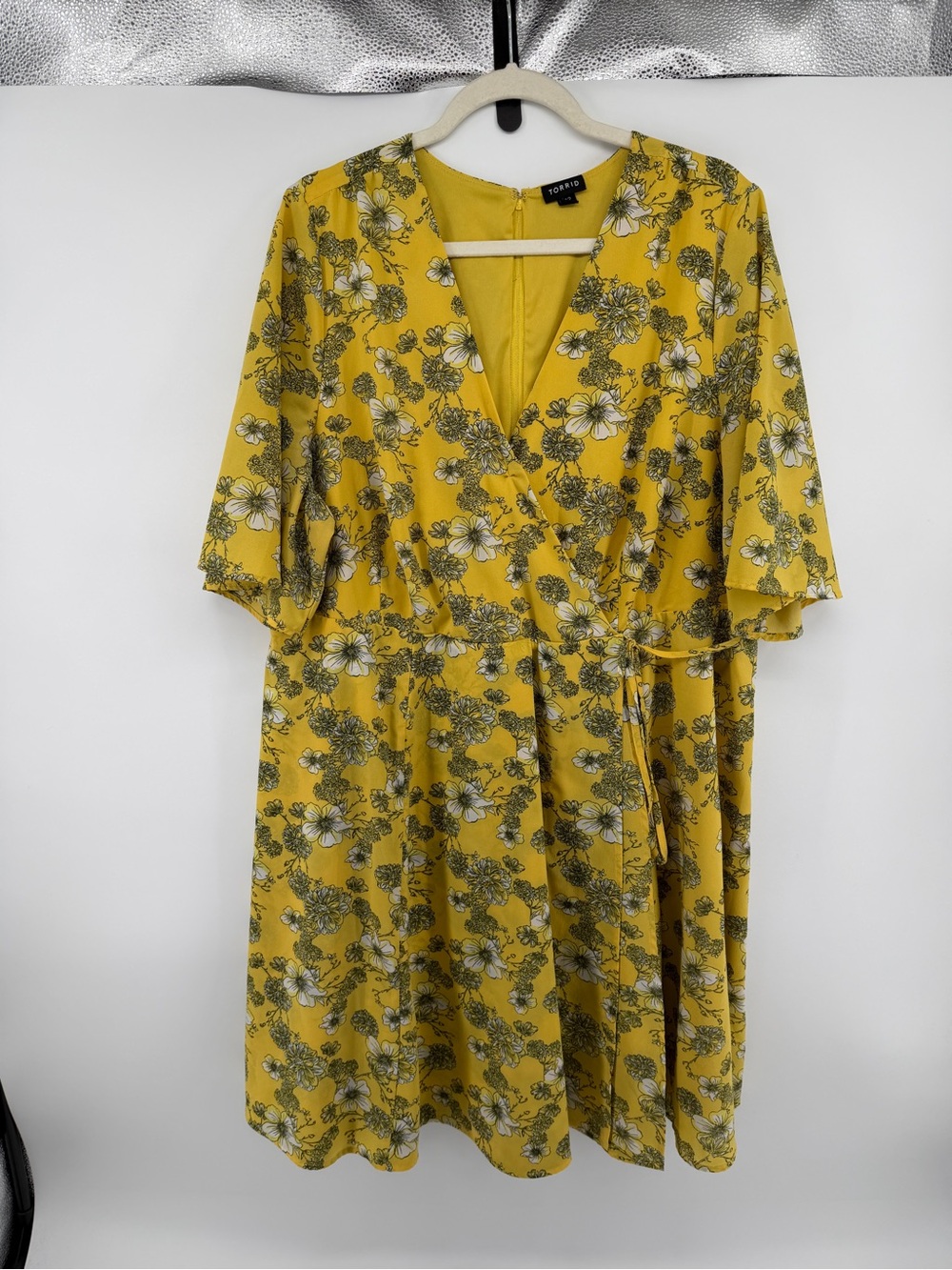 Torrid Coquette CottagecoreYellow Floral Georgette Faux Wrap MidiDress Plus Sz22
